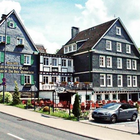 Hotel In Der Strassen Золинген Экстерьер фото
